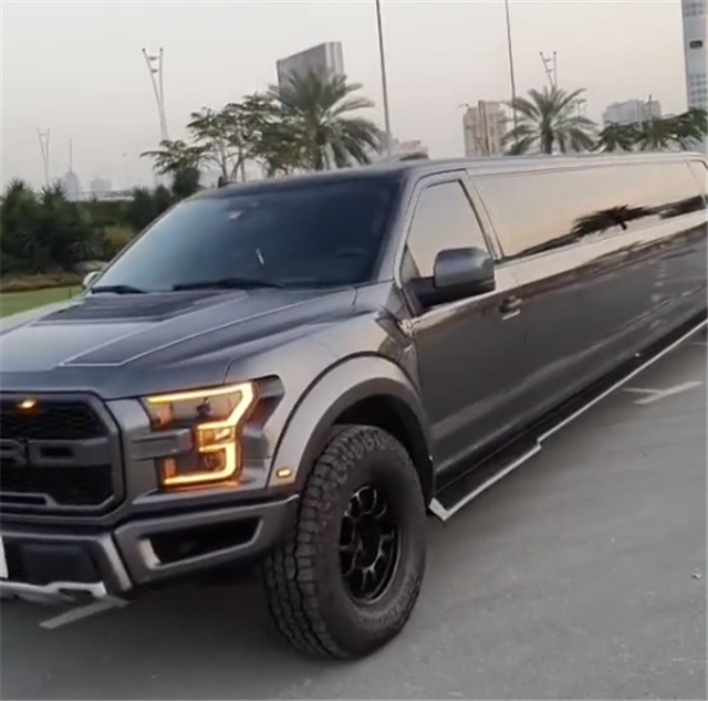 车长超10米的福特猛禽车价420万车内自带密码锁国内不到3台